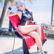 『アズールレーン』グラーフ・ツェッペリン（砂浜のウルズver.）