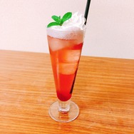 『かんぱに☆ガールズ』5月1日から渋谷にてコラボカフェを開催！特別な“履歴書”が届く「コラボカフェの黒封筒」をプレゼント