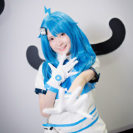 【コスプレ】「ビリビリ動画」双子の中国人気レイヤーがダンスパフォーマンスで魅了！【ニコニコ超会議2019】