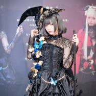 【コスプレ】元TBS宇垣美里アナ、“黒の魔女”を披露！ 「人間どもを魅了してやる」【写真25枚】