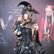 【コスプレ】元TBS宇垣美里アナ、“黒の魔女”を披露！ 「人間どもを魅了してやる」【写真25枚】