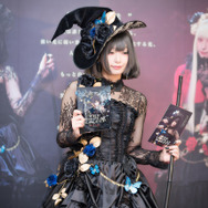 【コスプレ】元TBS宇垣美里アナ、“黒の魔女”を披露！ 「人間どもを魅了してやる」【写真25枚】