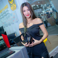 【COMPUTEX 2019】創立30周年のASUSがゲーミングPCブランド「ROG」と合わせて2ブース出展！台湾美女コンパニオンが眩しい【写真70枚】