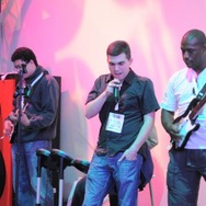 【E3 2009】これで最後! E3会場で見つけた変なもの総集編