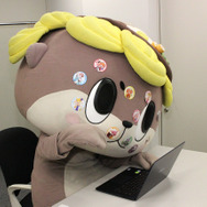 ニホンカワウソはイヌ耳美少女がお好き!?しんじょう君が『トリカゴ スクラップマーチ』期間限定の広報として編集部に来訪