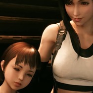 『FF7』リメイク版で「ティファ」がどのような変化を遂げたかチェック─縮んだってマジ?