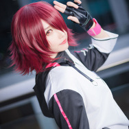 【コスプレ】可愛いとカッコイイを併せ持つ中国人気レイヤー洛洛子、“中国版コミケ”に天使として降臨【写真17枚】