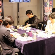 ポケカ「ミュウツーHR争奪戦」現場レポート─梅原大吾氏を始めとする豪華メンバーはどんな願いをカードに込めたのか、その舞台裏に迫る