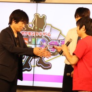 ポケカ「ミュウツーHR争奪戦」現場レポート─梅原大吾氏を始めとする豪華メンバーはどんな願いをカードに込めたのか、その舞台裏に迫る