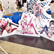 真っ赤な『Fate』レーシングカーが来場者の視線を釘付けに！Fate Projectバザール「グッドスマイルカンパニー」ブースレポ【FGOフェス2019】