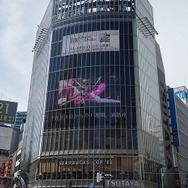 『FGO』が渋谷スクランブル交差点をジャック！8月11日まで4周年特別映像を街頭ビジョン5ヶ所同時放映