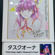 可愛いイリヤの公式コスプレイヤーと豪華クリエイター陣の色紙に注目！集客大勝利な「KADOKAWA」ブース【FGOフェス2019】