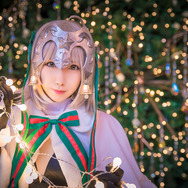 ジャンヌ・ダルク・オルタ・サンタ・リリィ『Fate/Grand Order』／画像提供：SHEEN