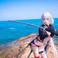 水着ジャンヌ・ダルク・オルタ『Fate/Grand Order』／画像提供：SHEEN