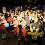 ケイン・コスギが上半身裸で奮戦!『ボーダーランズ3』「世界最速リア銃お披露目イベント」レポート
