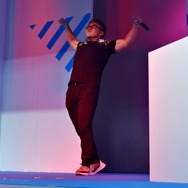 『龍が如く ONLINE』第二部主人公が郷田龍司に決定！声優・岩崎征実さんが喜びのマッスルポーズを決めた『龍オン』ステージレポ【TGS 2019】