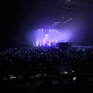 ついてこい、人類。―VTuberがランウェイを歩く「FAVRIC」が提示したバーチャルライブの光明とは？【イベントレポ】