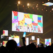 ついてこい、人類。―VTuberがランウェイを歩く「FAVRIC」が提示したバーチャルライブの光明とは？【イベントレポ】