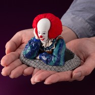 ハーイ、ジョージ！お手元にペニーワイズはいかが？「ARTFX どこでもIT ペニーワイズ(1990)」発売決定