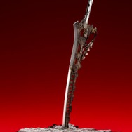 『CODE VEIN』より女性吸血鬼「イオ」が早速フィギュア化！主人公である“あなた”の帰りを待つ姿は儚くも美しい