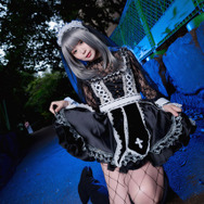 【コスプレ】人気レイヤー五木あきら、どっちのハロコスが好き? シスター&キョンシー姿に注目【写真39枚】