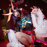 【コスプレ】人気レイヤー五木あきら、どっちのハロコスが好き? シスター&キョンシー姿に注目【写真39枚】