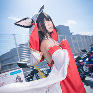 『アズレン』コラボバイクが「東京モーターショー」出展！人気コスプレイヤー・伊織もえ、大河もも、Toriiiが魅了【写真43枚】