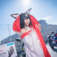 『アズレン』コラボバイクが「東京モーターショー」出展！人気コスプレイヤー・伊織もえ、大河もも、Toriiiが魅了【写真43枚】