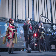 宇垣美里、銀髪人狼コスで魅了！ 人気レイヤーゆう＆シスルと語る、メイクのポイントは？【写真35枚】