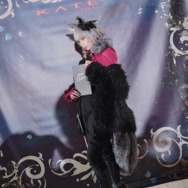 宇垣美里、銀髪人狼コスで魅了！ 人気レイヤーゆう＆シスルと語る、メイクのポイントは？【写真35枚】