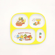 「4つ仕切りランチプレート」300円(税抜)(C)2019 Pokemon.(C)1995-2019 Nintendo/Creatures Inc.