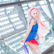 ラフィー （衣装「ウサウサ店員さん」）『アズールレーン』／画像提供：湿湿