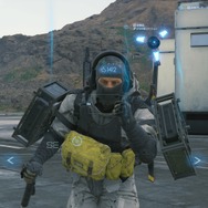 密着、名もなき配達人たち―『DEATH STRANDING』危険地帯を行くNPCポーターを追う