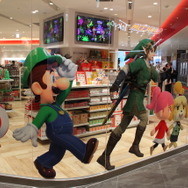 ニンテンドーグッズの楽園はここだ！日本国内初の任天堂直営オフィシャルストア「Nintendo TOKYO」レポート