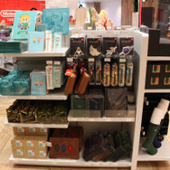 ニンテンドーグッズの楽園はここだ！日本国内初の任天堂直営オフィシャルストア「Nintendo TOKYO」レポート