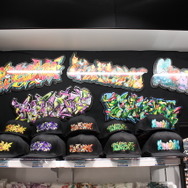 ミュウツーをモチーフにしたスタイリッシュな「ポケモンセンターシブヤ」の見どころをチェック！限定グッズも盛り沢山！