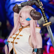 【コスプレ】ナルメアやゼタら人気キャラ大集結！「グラブルフェス2019」オフィシャルキャスト&コスプレイヤーまとめ【写真195枚】