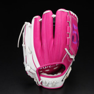 ドラゴンボールZ　軟式野球グラブ(フリーザ)　44,000円(税込)（C）バードスタジオ／集英社・東映アニメーション