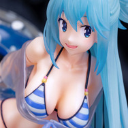 「映画『この素晴らしい世界に祝福を！紅伝説』『アクア』水着ver. 1/7スケール 塗装済み完成品フィギュア」14,800円（税別）（C）2019 暁なつめ・三嶋くろね／KADOKAWA／映画このすば製作委員会