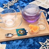 「Fate/Grand Order -絶対魔獣戦線バビロニア- Limited Cafe」HOT DRINK 790 円 （藤丸立香）（C）TYPE-MOON / FGO7 ANIME PROJECT