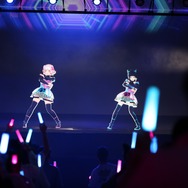 バーチャルアイドル「GEMS COMPANY」が見せた聖夜前の大熱狂―単独ライブ「Magic Socks」をレポート