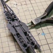 『エースコンバット7』コトブキヤ1/144「X-02S」レビュー…ディテール強化とロール軸追加で展示しやすさも向上！【ゲーム系プラモって実際どう？】