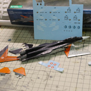 『エースコンバット7』コトブキヤ1/144「X-02S」レビュー…ディテール強化とロール軸追加で展示しやすさも向上！【ゲーム系プラモって実際どう？】