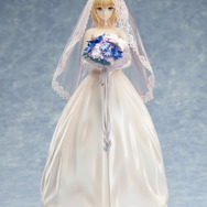 「セイバー ～10th ロイヤルドレスver.～」17,600円（税込）（C）TYPE-MOON