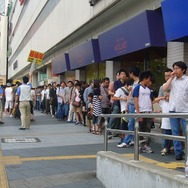 いよいよ『ドラゴンクエストIX』発売！現場からレポート(ヨドバシカメラ錦糸町)