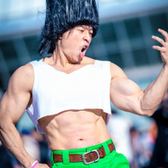 【コスプレ】なかやまきんに君、怒髪天を衝く“ゴンさん”を再現！ キレッキレな筋肉美に注目【写真12枚】