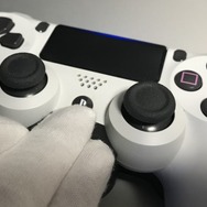 3月下旬再販決定！ 背面ボタンを追加できる「DUALSHOCK 4 背面ボタンアタッチメント」インプレッション！