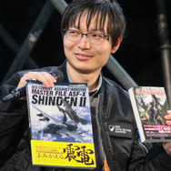 『エースコンバット7』×「荒野のコトブキ飛行隊」の“空戦コンビ”を語る!「立飛のコトブキ航空祭」トークショーレポート