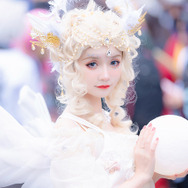 神々しいほどのキュートさ！ ロリータモデルの超新星・長寇【写真52枚】