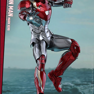 「ムービー・マスターピース DIECAST スパイダーマン：ホームカミング 1/6スケール フィギュア アイアンマン・マーク47」参考価格：55,000円（C）MARVEL（C）2020 CPII. All Rights Reserved.